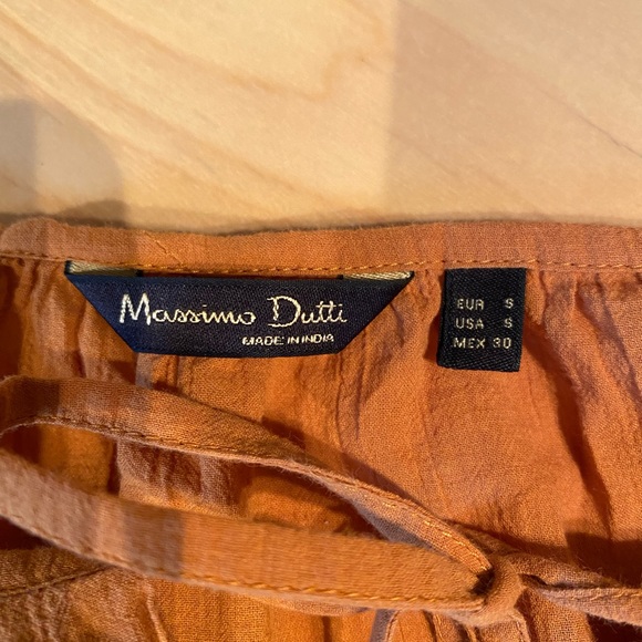 Woman’s casual top - Picture 4 of 6